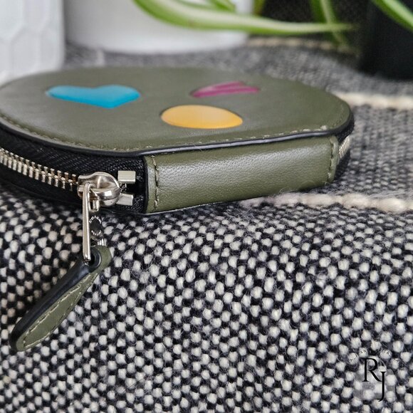 Coach Green Heart Wink Emoji Coin Purse – Rare Novelty - Picture 4 of 10